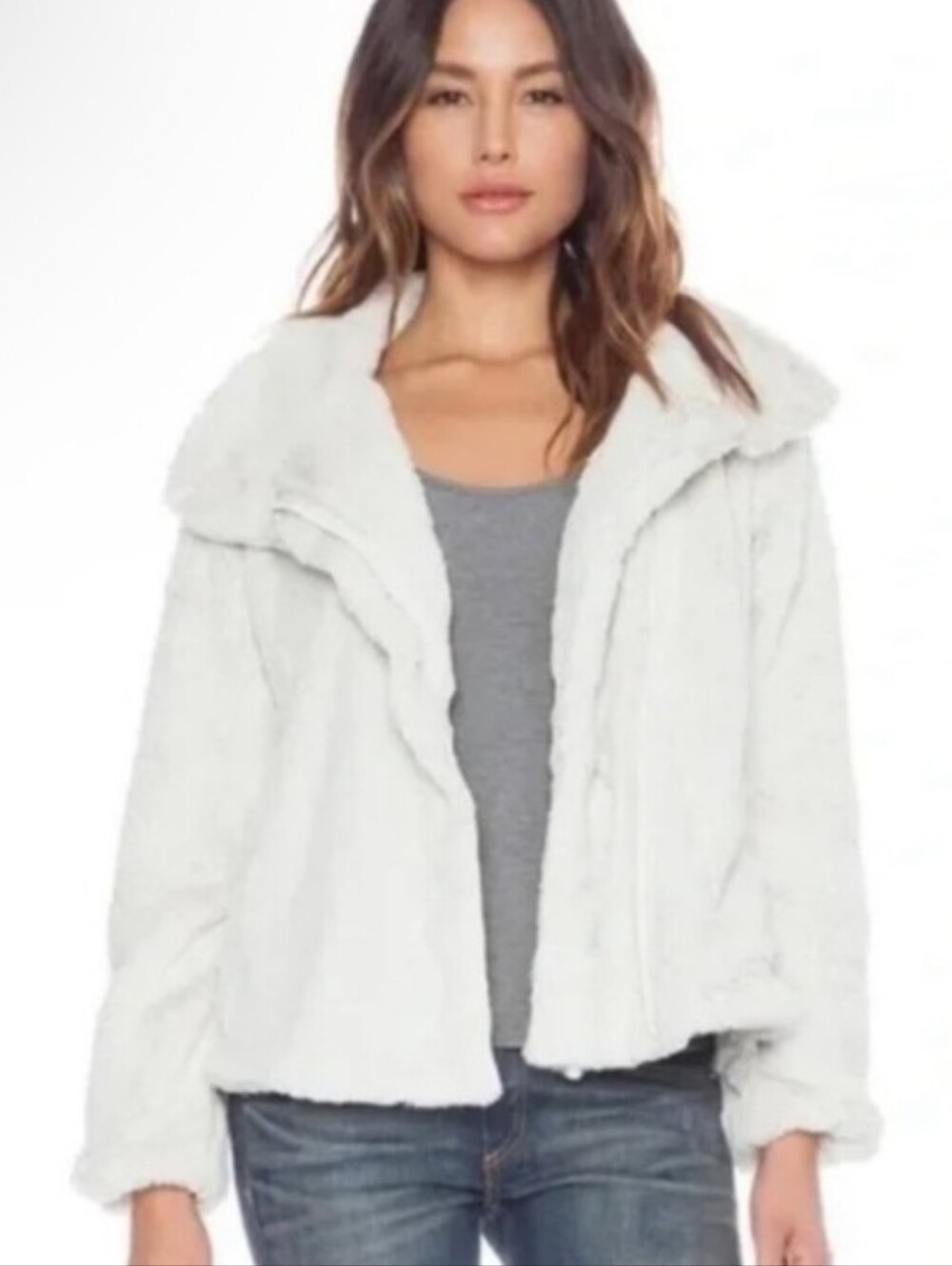 Patagonia Pelage Faux Fur Fluffy Jacket White XL
